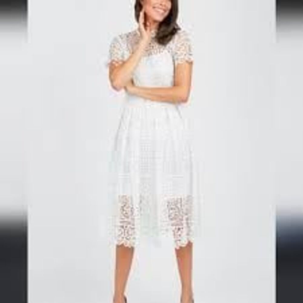 Olivia Culpo x Le Tote White Medallion Lace High Neck Midi Dress size Small